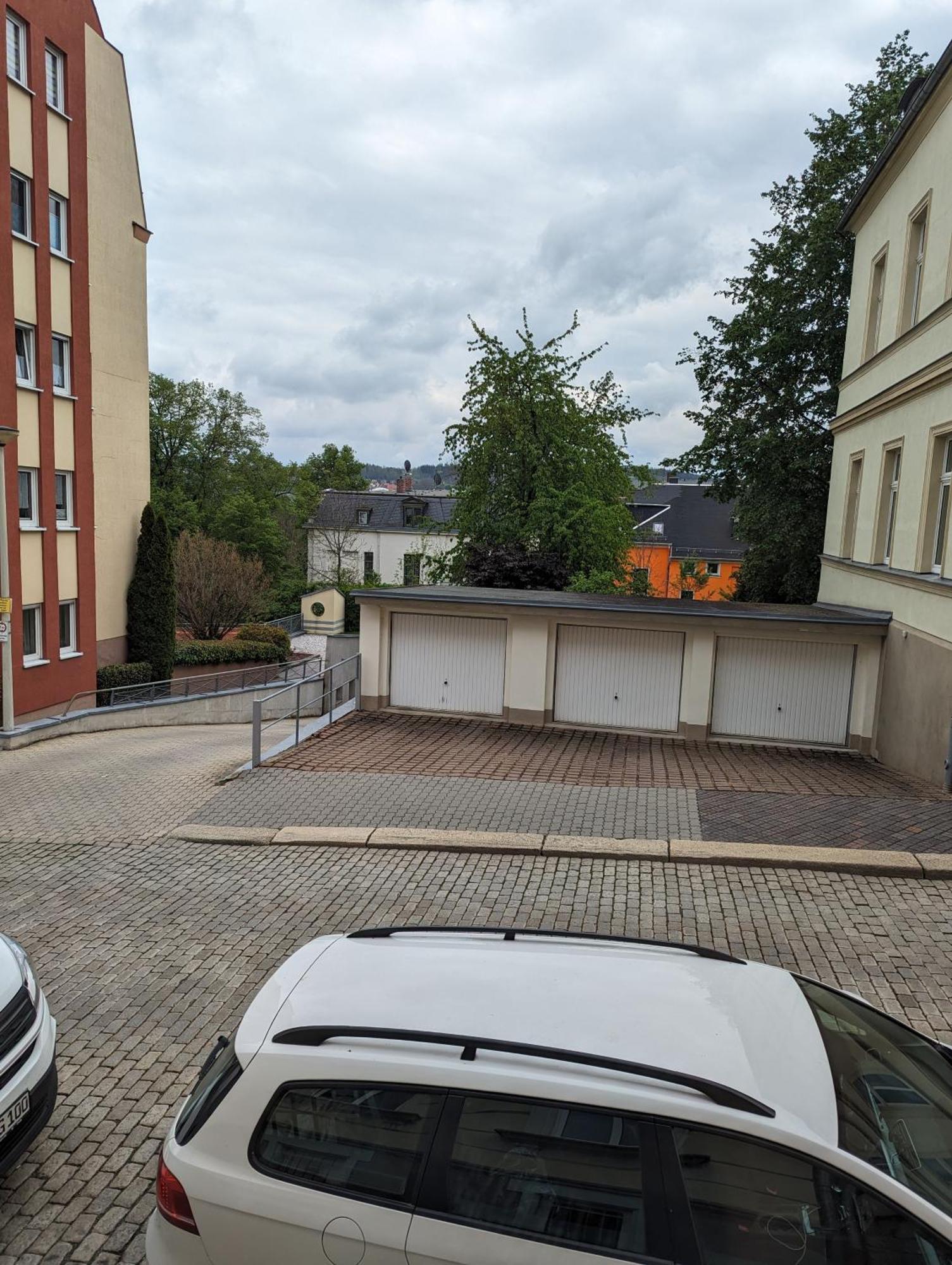 Zum Schloss * Plauen